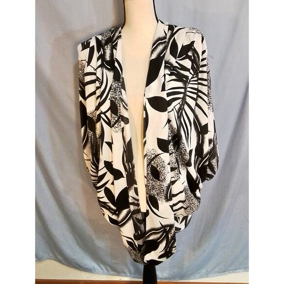 Spangle - Picture 1 of 10